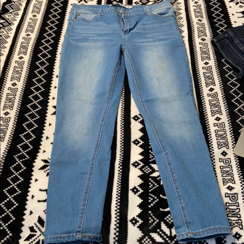 Jeans, 13